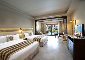 SUNRISE Arabian Beach Resort