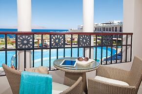 SUNRISE Arabian Beach Resort