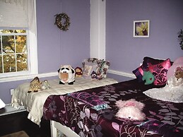 Brookside Inn At Laurens