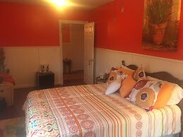 Brookside Inn At Laurens