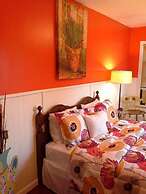 Brookside Inn At Laurens