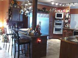 Brookside Inn At Laurens