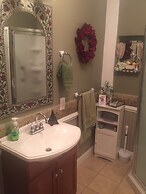 Brookside Inn At Laurens