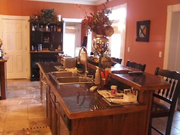 Brookside Inn At Laurens