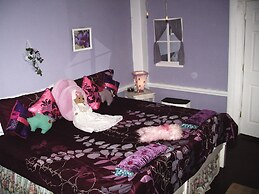 Brookside Inn At Laurens