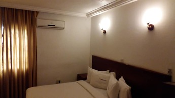 Afrikiko Riverfront Resort