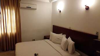 Afrikiko Riverfront Resort