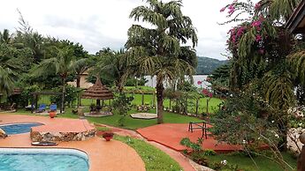 Afrikiko Riverfront Resort