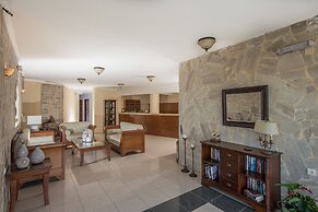 Mirtilos Studios & Apartments