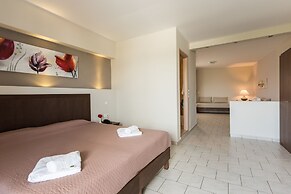 Mirtilos Studios & Apartments