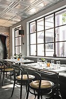 Granada Hotel & Bistro