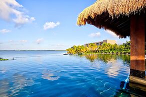 Nizuc Resort and Spa