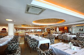 Royal Arena Hotel & Resort Spa