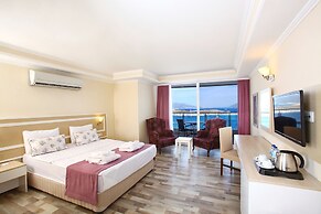 Royal Arena Hotel & Resort Spa