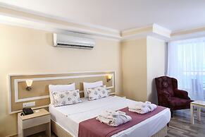 Royal Arena Hotel & Resort Spa