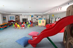 Royal Arena Hotel & Resort Spa