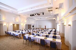 Royal Arena Hotel & Resort Spa