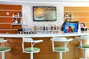 Royal Arena Hotel & Resort Spa