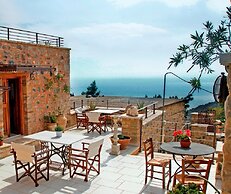 Dorovinis Country Houses