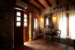 Dorovinis Country Houses