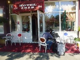 Hotel Isis