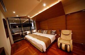 Hotel Coco Grand Takasaki