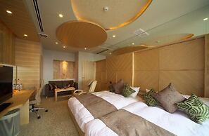 Hotel Coco Grand Takasaki