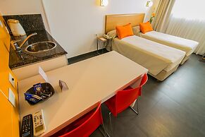 Roberta Rosa de Fontana Suites