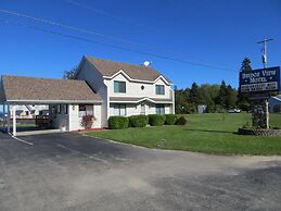 Bridge View Motel & Condo's