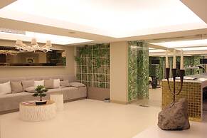 Tiara Thermal & Spa Hotel