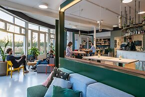 Stayokay Dordrecht - Nationaal Park De Biesbosch Hostel