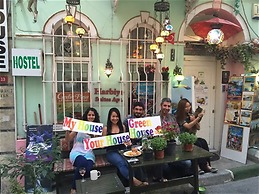 Taksim Green House Hostel