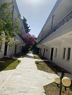 The Palm Club Apart Otel