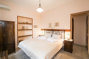 Kritsa Gastronomy Hotel