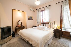 Kritsa Gastronomy Hotel