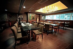 Ramada Grand Tsim Sha Tsui (Former Ramada Hong Kong Grand Tsim Sha Tsu