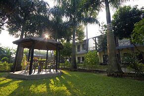 Chitwan Adventure Resort