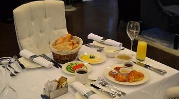 Sun City Hotel - The Gabriel