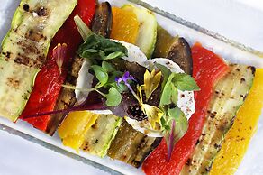 Sun City Hotel - The Gabriel