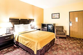 Econo Lodge Watertown