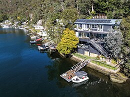 Calabash Bay Lodge