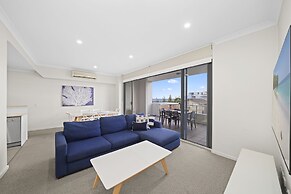 Macquarie Waters Boutique Apartment Hotel