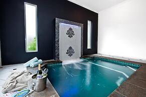 The Castle On Tamborine