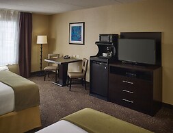 Holiday Inn Express & Suites Timmins by IHG