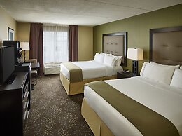 Holiday Inn Express & Suites Timmins by IHG