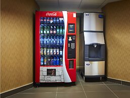 Holiday Inn Express & Suites Timmins by IHG