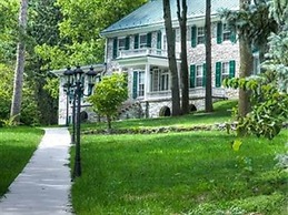 Stocks Manor Bed and Breakfast