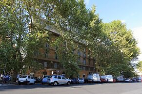 AppleMoon Rooms for Rent