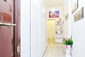 AppleMoon Rooms for Rent