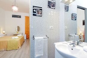 AppleMoon Rooms for Rent